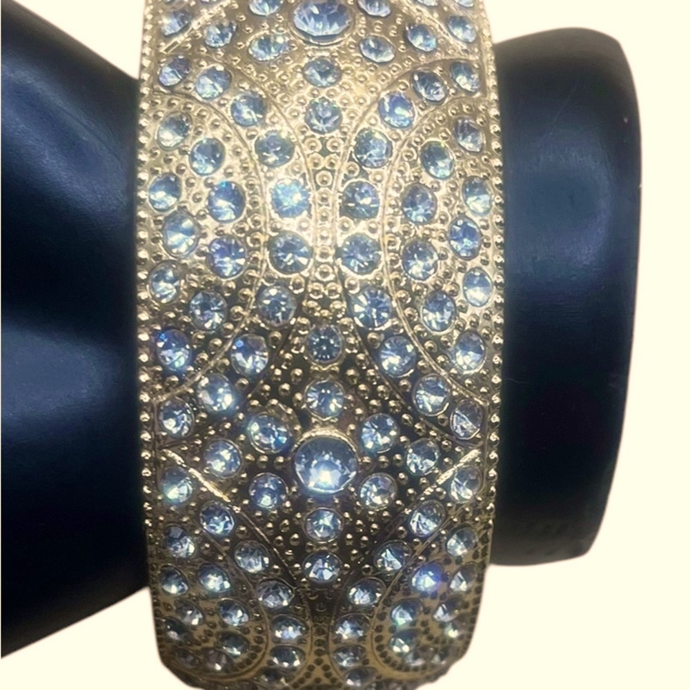 Sparkling Gold Rhinestone Bracelet